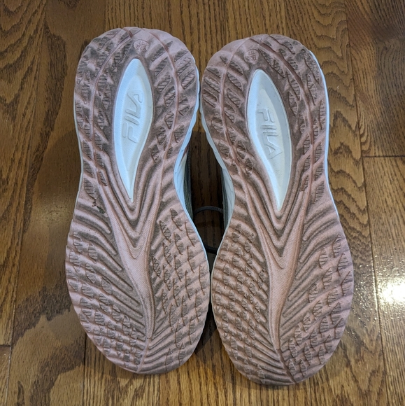 FILA Pink/Grey Trazoros Energized 2 Sneakers size 7 - Picture 6 of 6